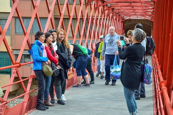 Girona Full Day Tour from Barcelona - Walking through the Muralles and Old Town