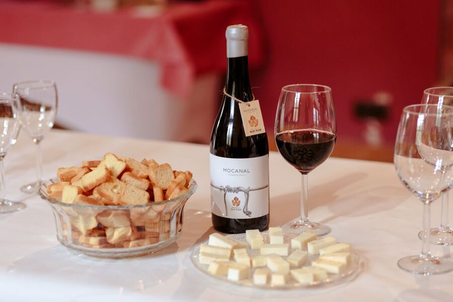 Gran Canaria: Winery Tour, Wine Museum, and Tasting - Why this small winery tour is worth your time