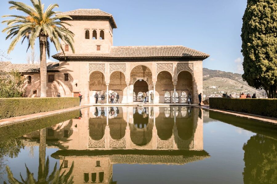 Granada: 3-Hour Alhambra and Generalife Gardens Guided Tour - Is $88 a Fair Price?