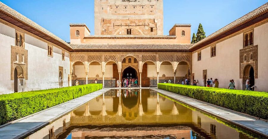 Granada: Alhambra and Nasrid Palaces Entry Ticket - Heat, walking, clothing, and practical comfort