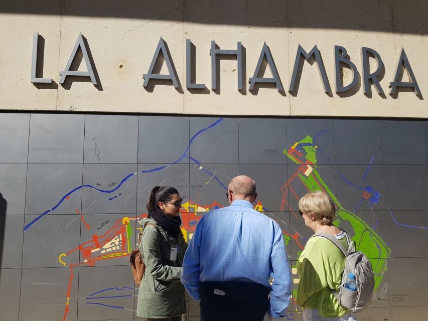 Granada: Alhambra and Nasrid Palaces Private Tour - Key points to know before booking