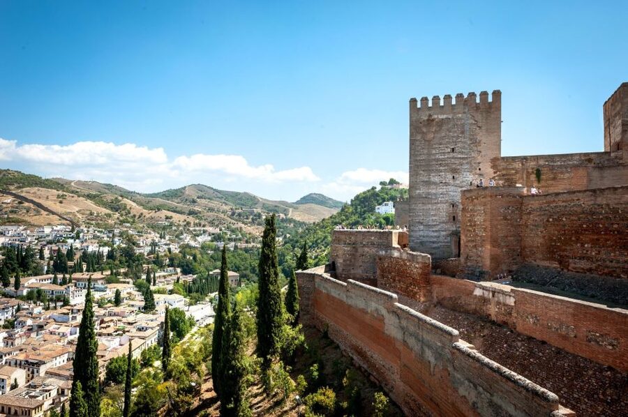 Granada: Alhambra Complex Guided Tour Options - Key points to know before booking