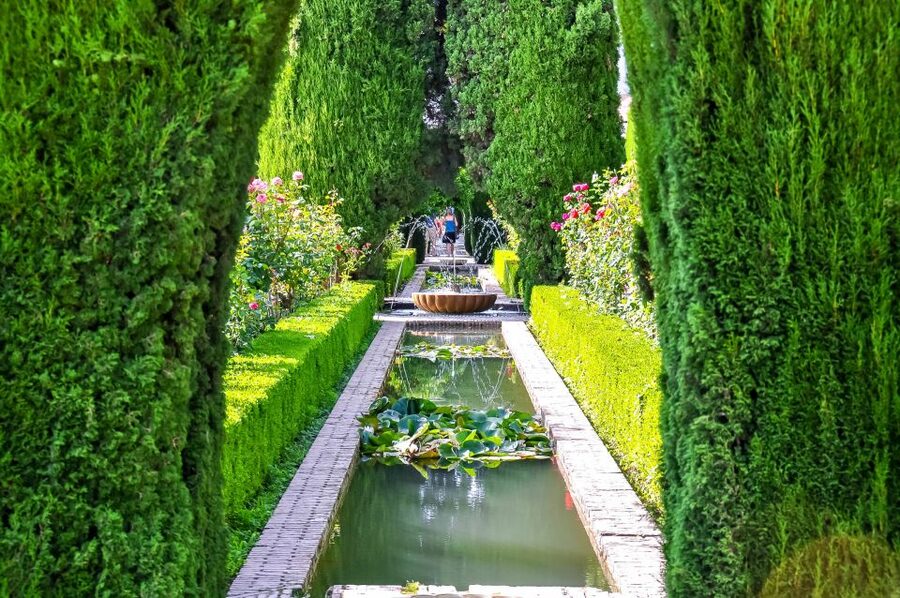 Granada: Alhambra Full Complex & Andalusi Monuments Tickets - Planning the day without a guide