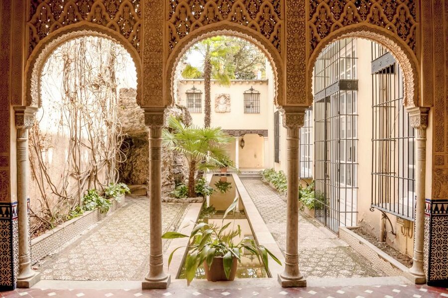 Granada: Alhambra & Gardens Tour w/Nasrid Palaces Option - The Nasrid Palaces and their detailed interiors