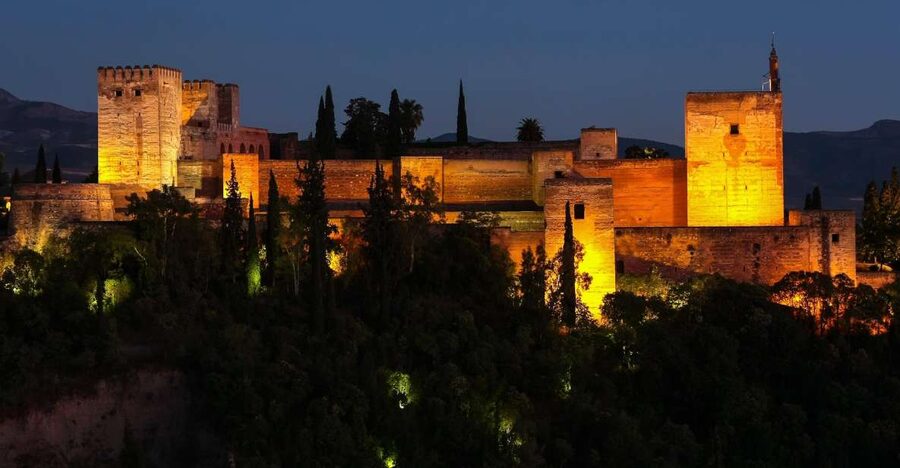 Granada: Alhambra Night Visit Entry Ticket - Following the Generalife route after dark