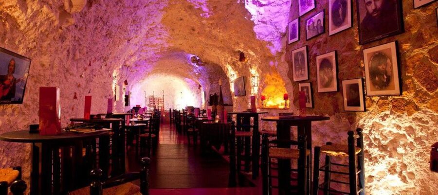 Granada: Flamenco Show at Templo del Flamenco with Drink - What Makes the Flamenco Feel Authentic