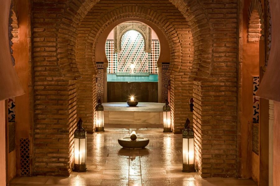 Granada: Hammam Al Ándalus with Massage - Arriving at Calle Santa Ana 16