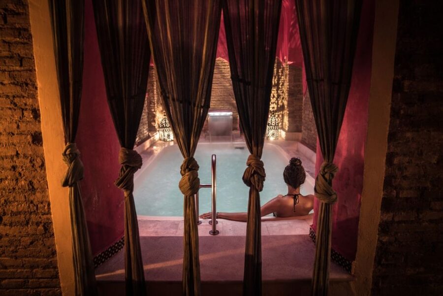 Granada: Hammam Experience with Massage at Baños de Elvira - Baños de Elvira, a Moorish pause in central Granada