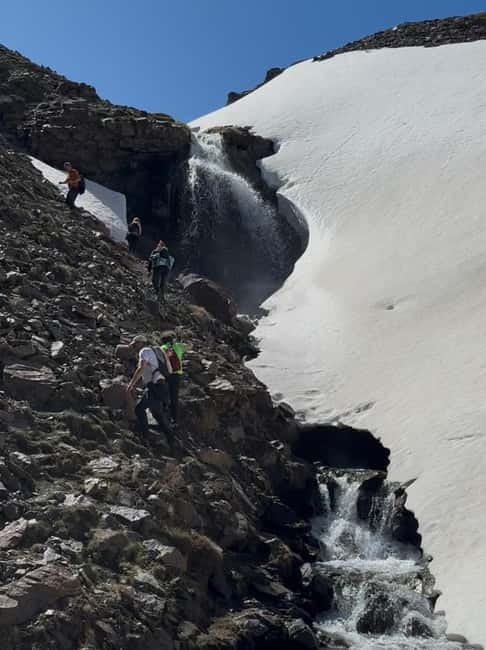 Granada: High Sierra Nevada Hiking Tour to 3000 Meters - San Juan Valley and the work of ancient ice