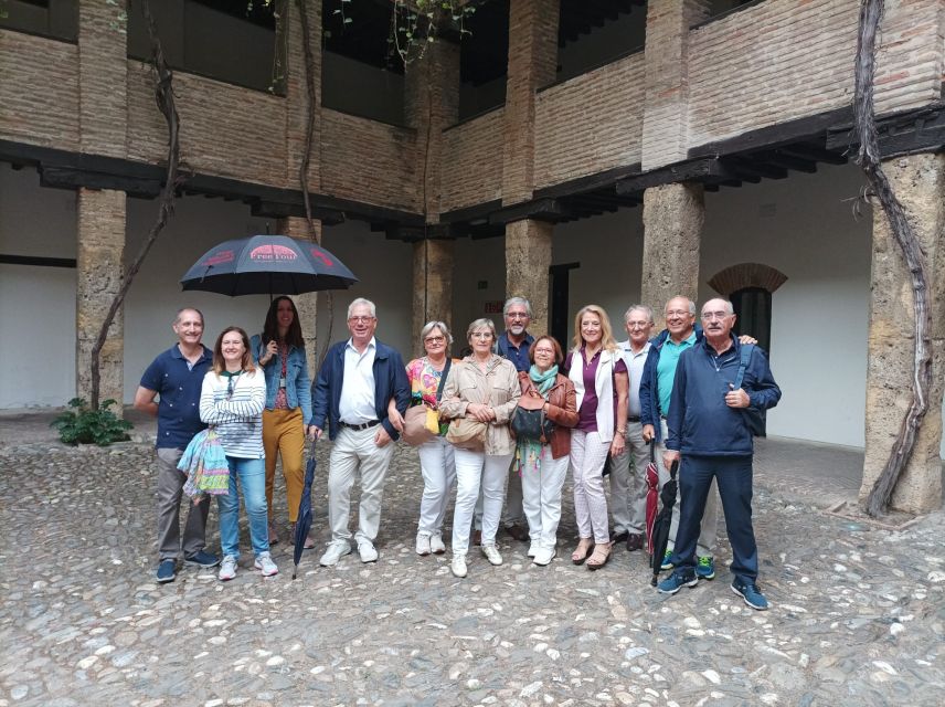 Granada: Historic Center and Lower Albaicin Walking Tour - Starting Beside Granada’s Catholic Monarchs