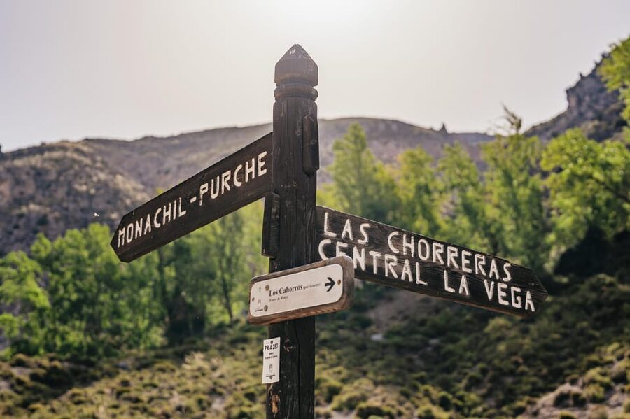 Granada: Los Cahorros de Monachil Canyon Hiking Tour - How hard is the 6.5-kilometer walk?