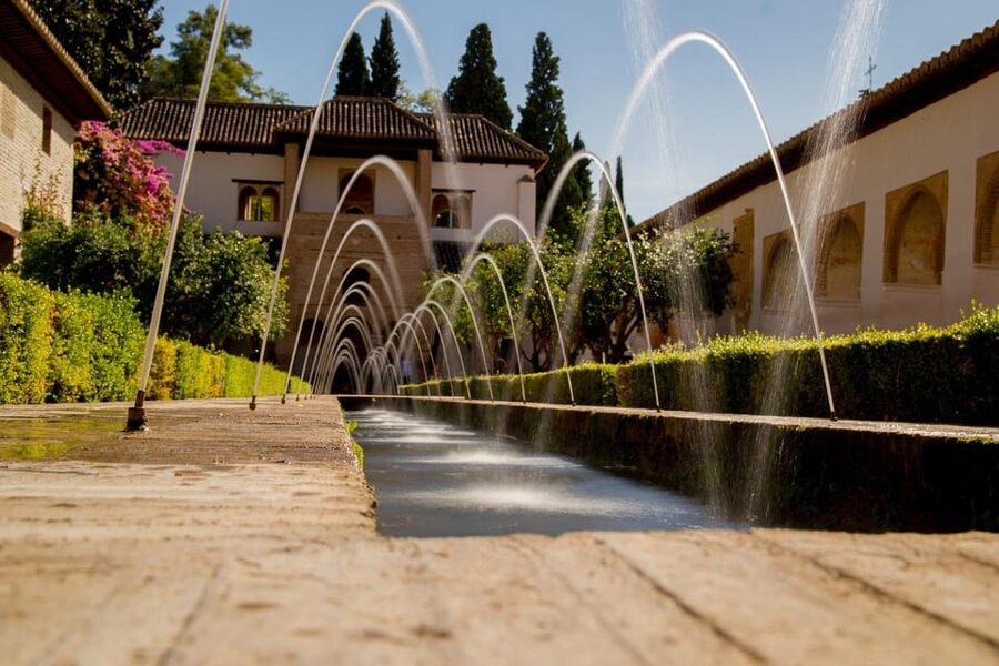 Granada: Tour of Alhambra, Generalife, and Nasrid Palaces - Is $58 a fair price?