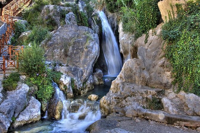 Guadalest and Algar Waterfalls Tour from Alicante or Benidorm - Two hours among Guadalest’s stone lanes