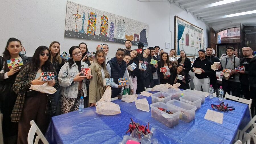 Guided Gaudí’s Trencadís Mosaic Workshop in Barcelona - Picking Your Object and Building the Design