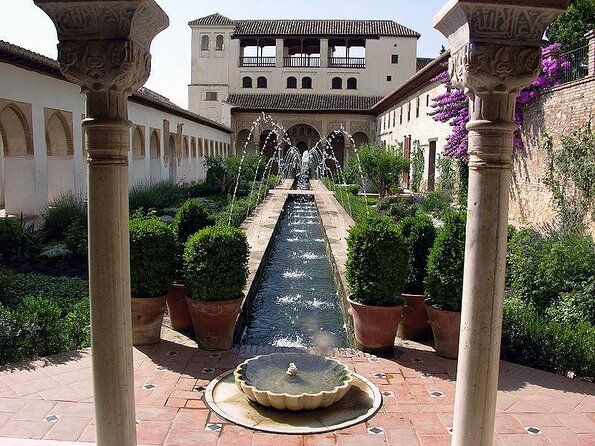 Guided Walking Tour of the Alhambra in Granada - Key points before you book