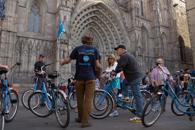 Historical and Modernist Bike Tour Barcelona - Seeing Gaudí without spending the day indoors