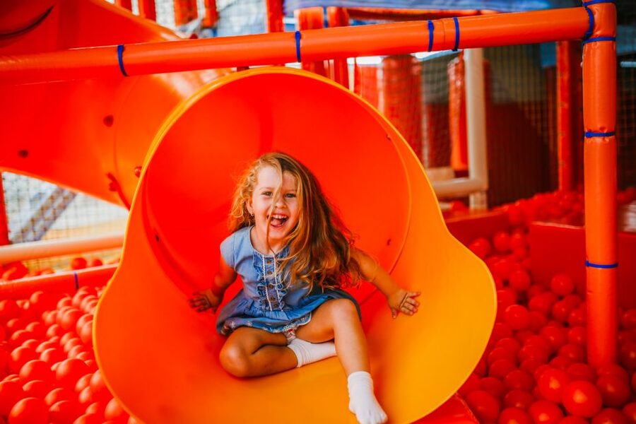 Holiday World Maspalomas Wooland Ticket - Food, drinks, bowling, and extra activities
