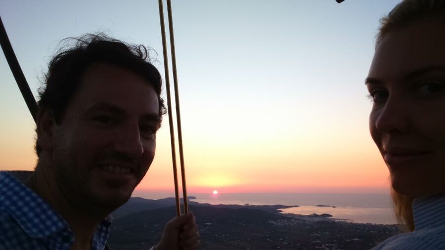 Hot Air Balloon Ride over Ibiza - Before sunrise: meeting the crew and reaching the field