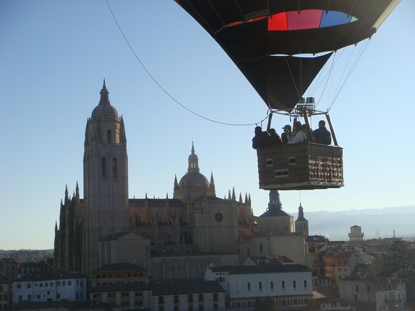 Hot-Air Balloon Ride over Segovia with Optional Transport from Madrid - The landing is part of the adventure