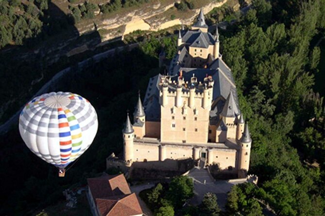 Hot-Air Balloon Ride over Segovia with Optional Transport from Madrid - Brunch, local snacks, and the cava toast