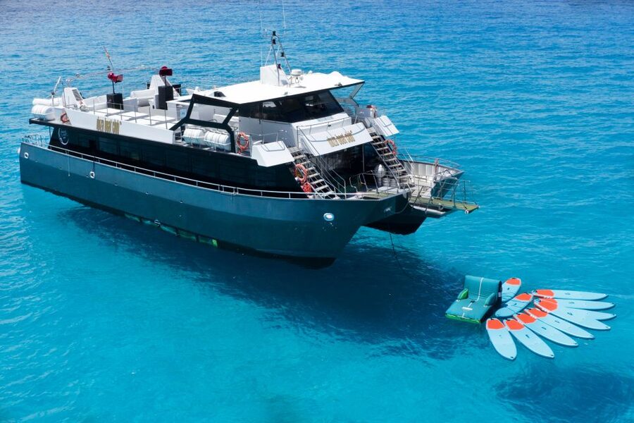 Ibiza: Formentera Cruise at Ibiza Boat Club - Five independent hours in Formentera