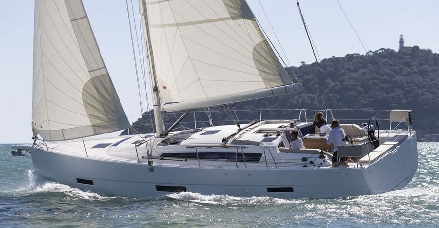 Ibiza: Midday or Sunset Sailing with Snacks and Open Bar - Choosing morning, midday, or sunset