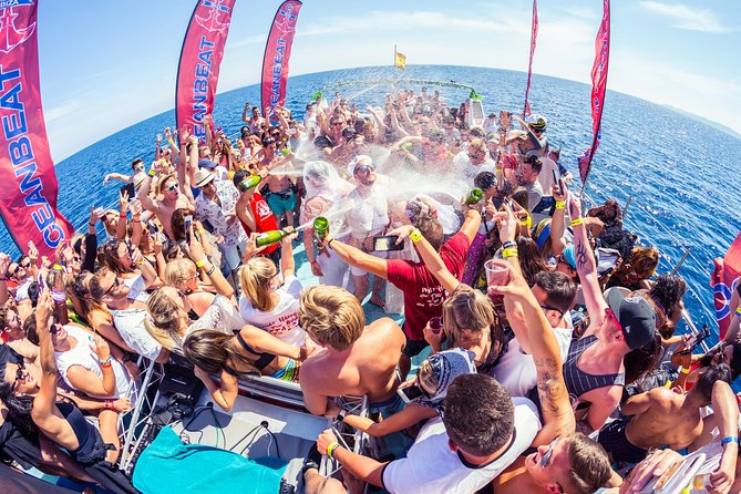 Ibiza Ocean Club Boat Party with 3 Hours Premium Drinks and DJ - Drinks and food: useful inclusions with a few catches