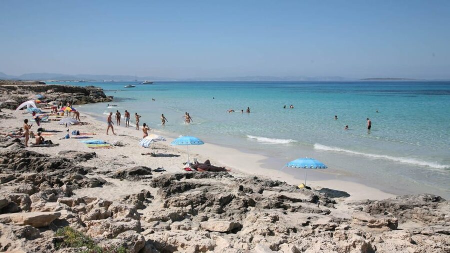 Ibiza: Santa Eulalia Round-Trip Transfer to Formentera - Who will get the most from this ferry?