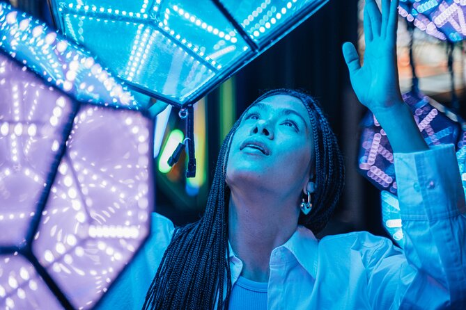 IKONO Barcelona: Immersive Experience - Comfort, crowds, and small practical issues
