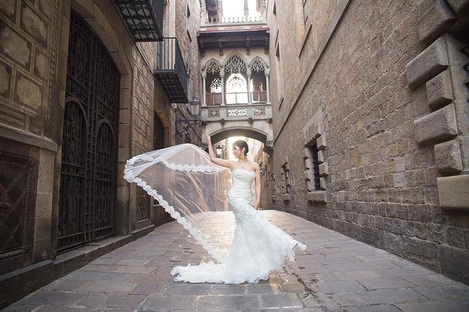 Instagram Photoshoot Tour in Barcelona - 8:30 a.m. at Barcelona Cathedral