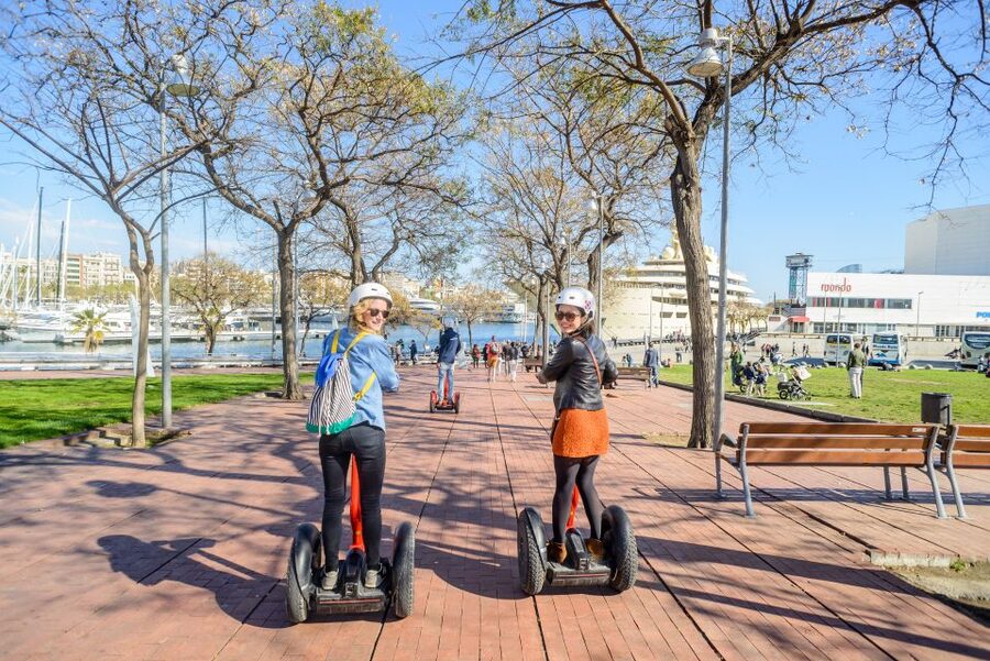Intro Segway Tour Barcelona 1h - Who should book this Barcelona Segway ride?