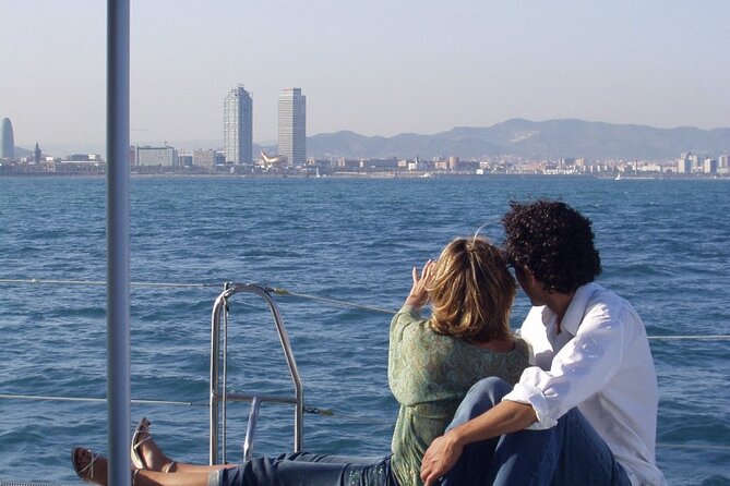 Jazz and Chill Out Sailing in Barcelona - Drinks, Bar Service, and Comfort on Board