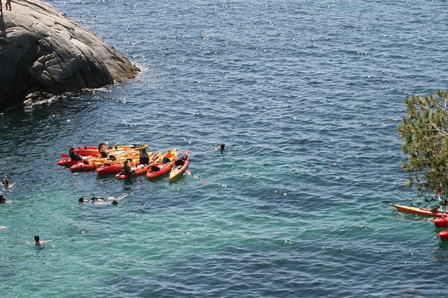 Kayak and Snorkel in Playa de Aro, Costa Brava - Guides who shape the experience