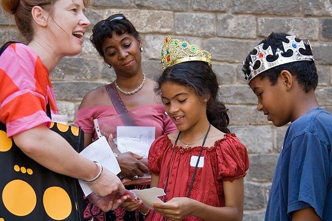 Kids and Family Gothic Quarter Walking Tour in Barcelona - Plaça de Sant Jaume And A Candy-Shop Break