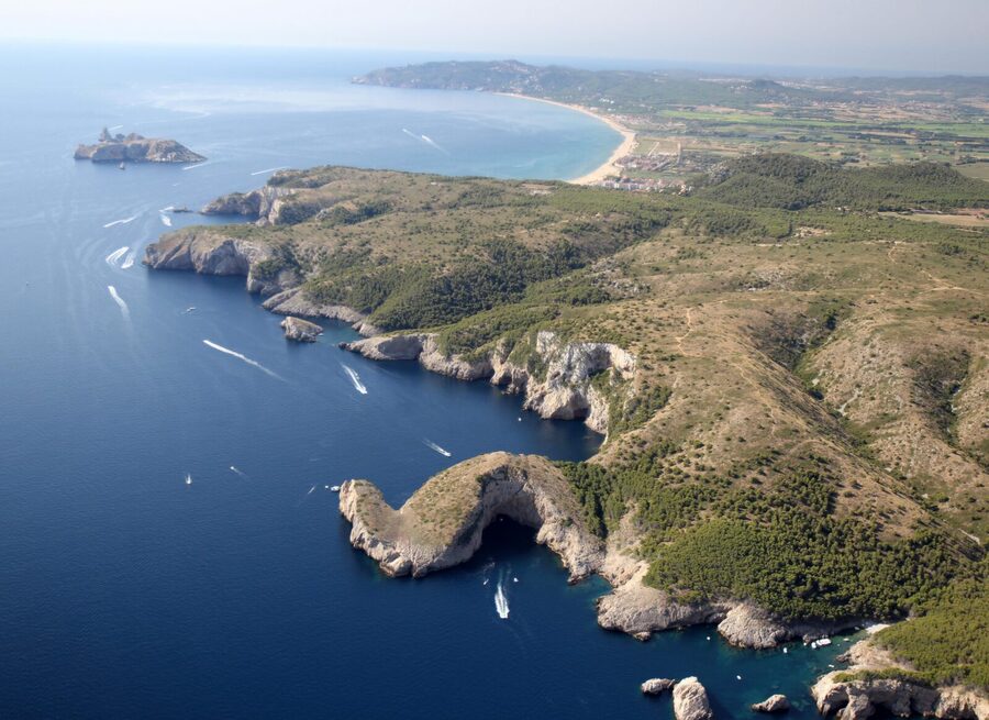 L'Estartit: Boat Trip to the Medes Islands and the NP Caves - What the guide service is really like