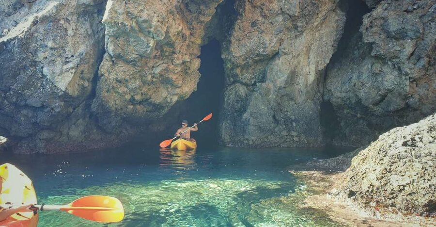 La Herradura: Maro Cliffs Kayak and Snorkeling Tour - Starting at Kayak AWA La Herradura
