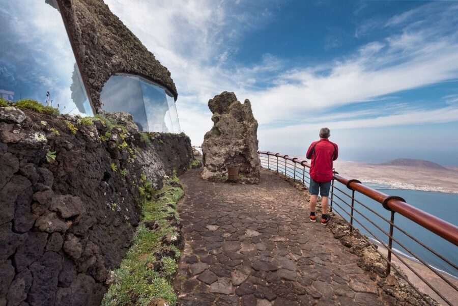 Lanzarote: César Manrique Full-Day Tour - Why César Manrique matters on Lanzarote