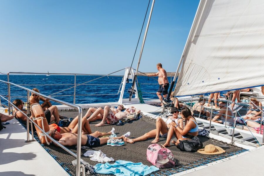 Lanzarote: Day Trip to the Papagayo Beaches by Catamaran - From your resort to Puerto del Carmen Harbour