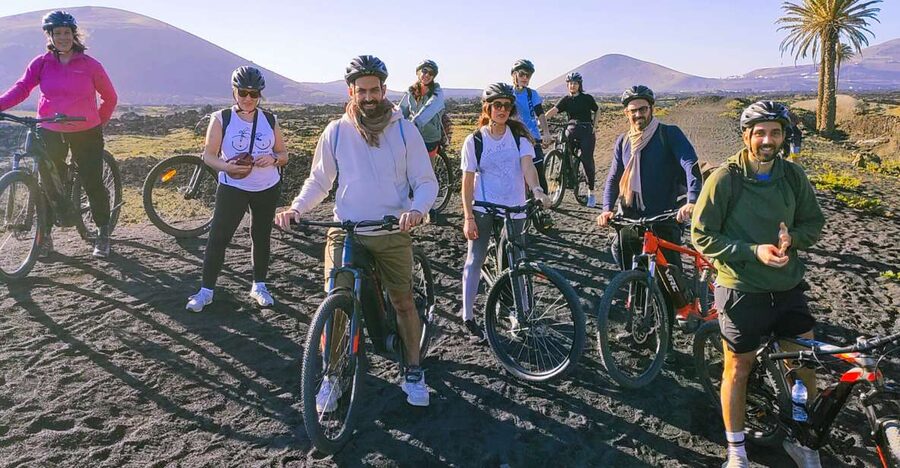 Lanzarote E-Bike Tour: Volcano Craters & Scenic Vineyards - Key points at a glance