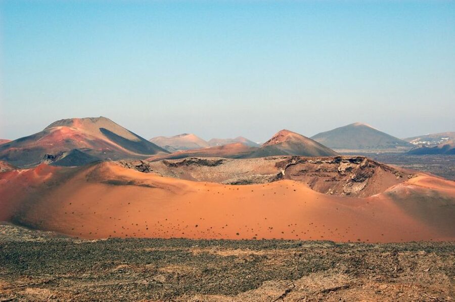 Lanzarote: Guided Day Trip to Timanfaya Park & Lago Verde - El Golfo and the green lagoon