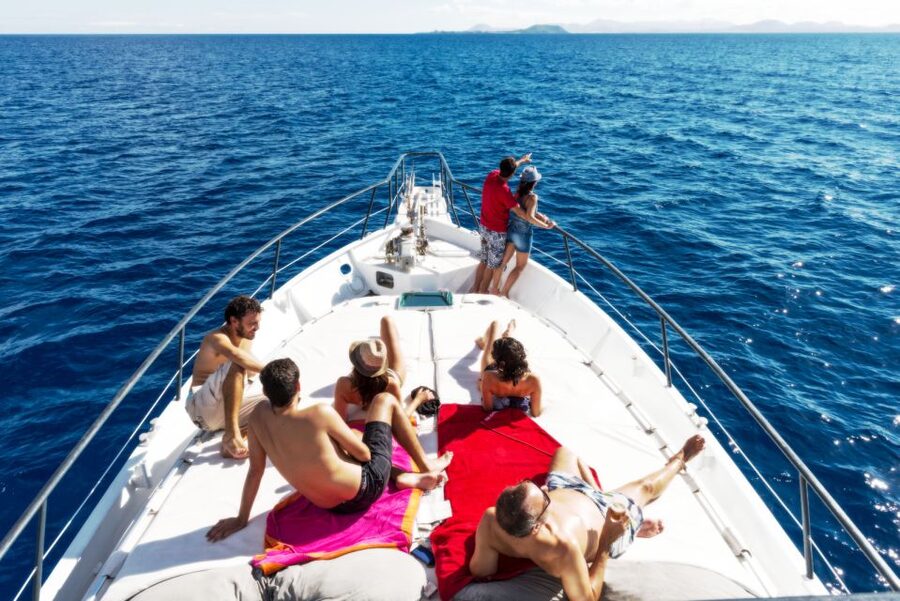 Lanzarote: Half-Day Chill Out Cruise at Papagayo Beach - The cove is the heart of the afternoon