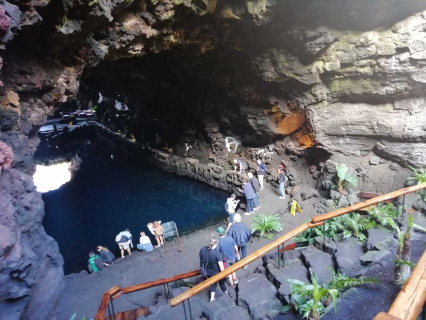 Lanzarote: Jameos del Agua & North Island for Cruise Guests - Why this three-hour Lanzarote tour works for cruise visitors