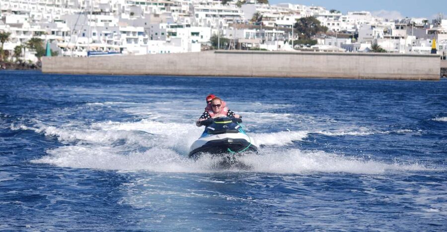Lanzarote: Jet Ski Tour - Safety instructions that make the first ride easier