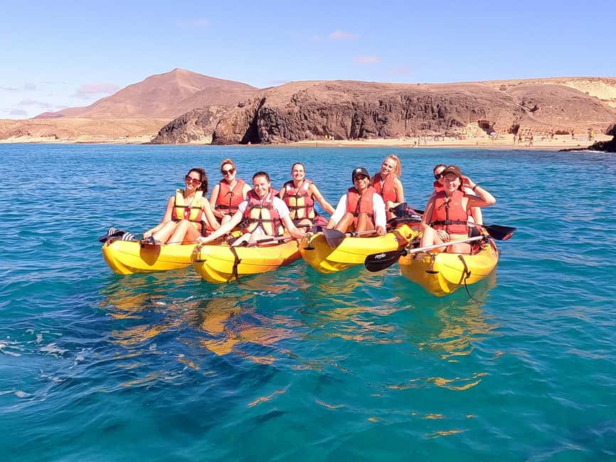 Lanzarote: Kayak and Snorkelling at Papagayo Beach - Paddling toward Papagayo Beach