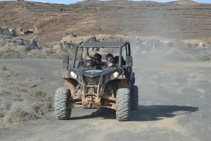 Lanzarote: Mix tour Guided Buggy Volcano Tour 4 or 6 seater - Rough tracks, volcanic ground, and the old dam route