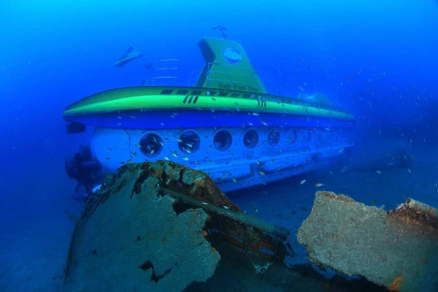 Lanzarote: Real Submarine Dive with Hotel Pickup - Practical advice before you book