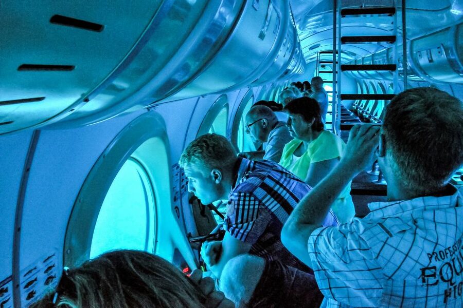 Lanzarote: Real Submarine Dive with Hotel Pickup - What the hour actually feels like