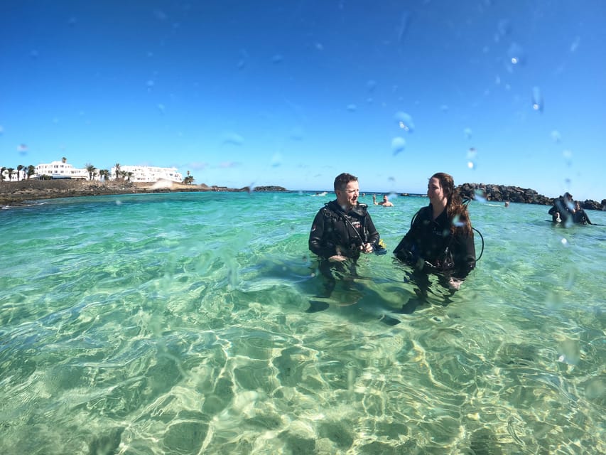 Lanzarote: Scuba Diving for Beginners - 1 Dive - Learning the basics before you enter the water