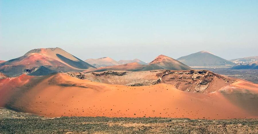 Lanzarote: Timanfaya Park and Jameos del Agua Full-Day Tour - Timanfaya National Park and the Fire Mountains