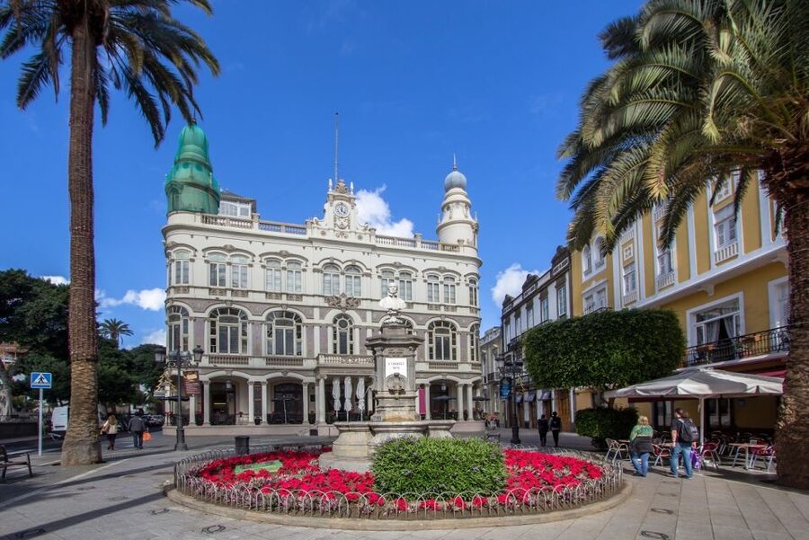 Las Palmas, Botanical Gardens and Bandama Volcano Tour - How much value do you get for $37?
